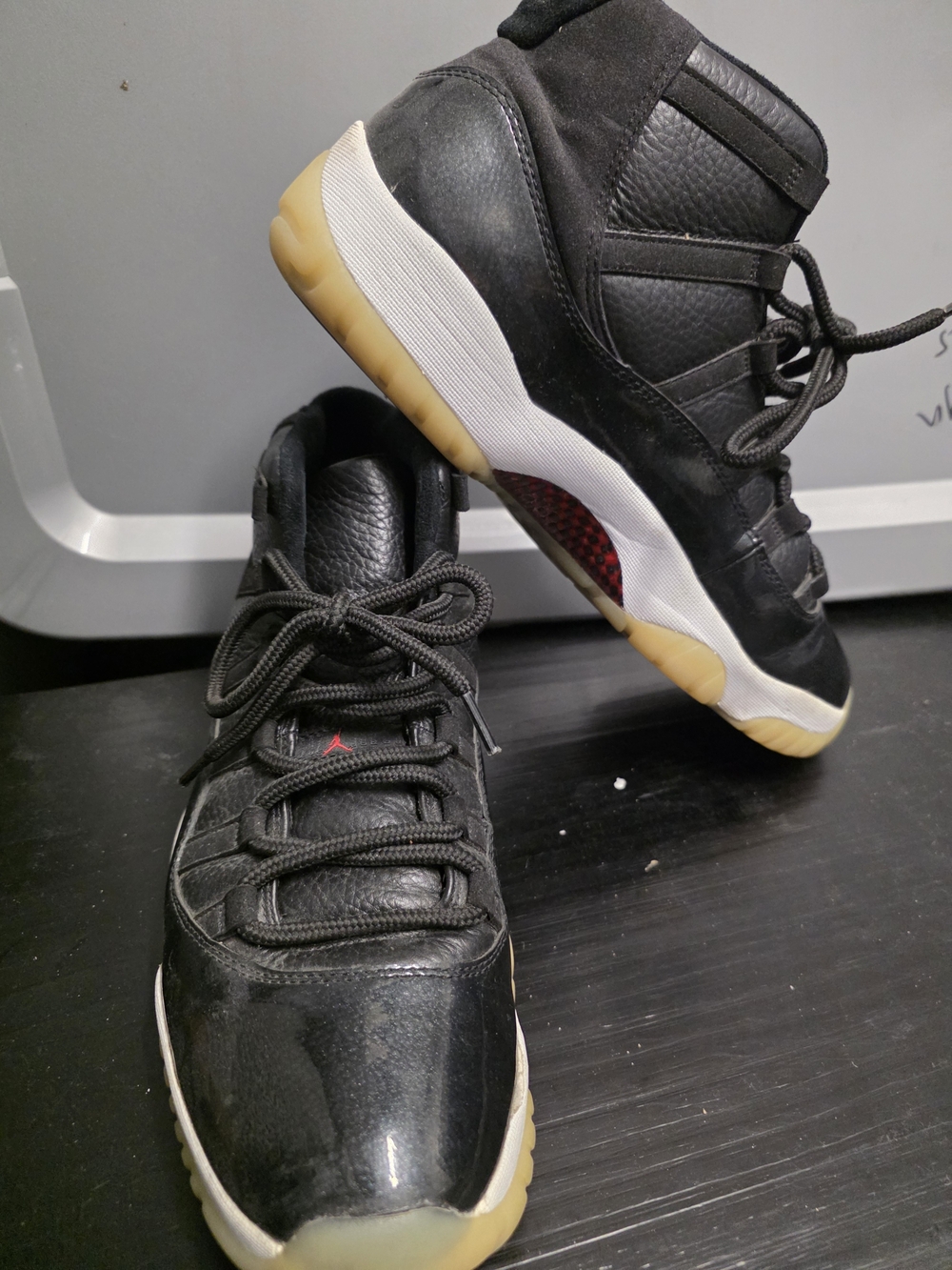 Air Jordan 11 Retro 72-10 2015 Size 13 (378037-002)